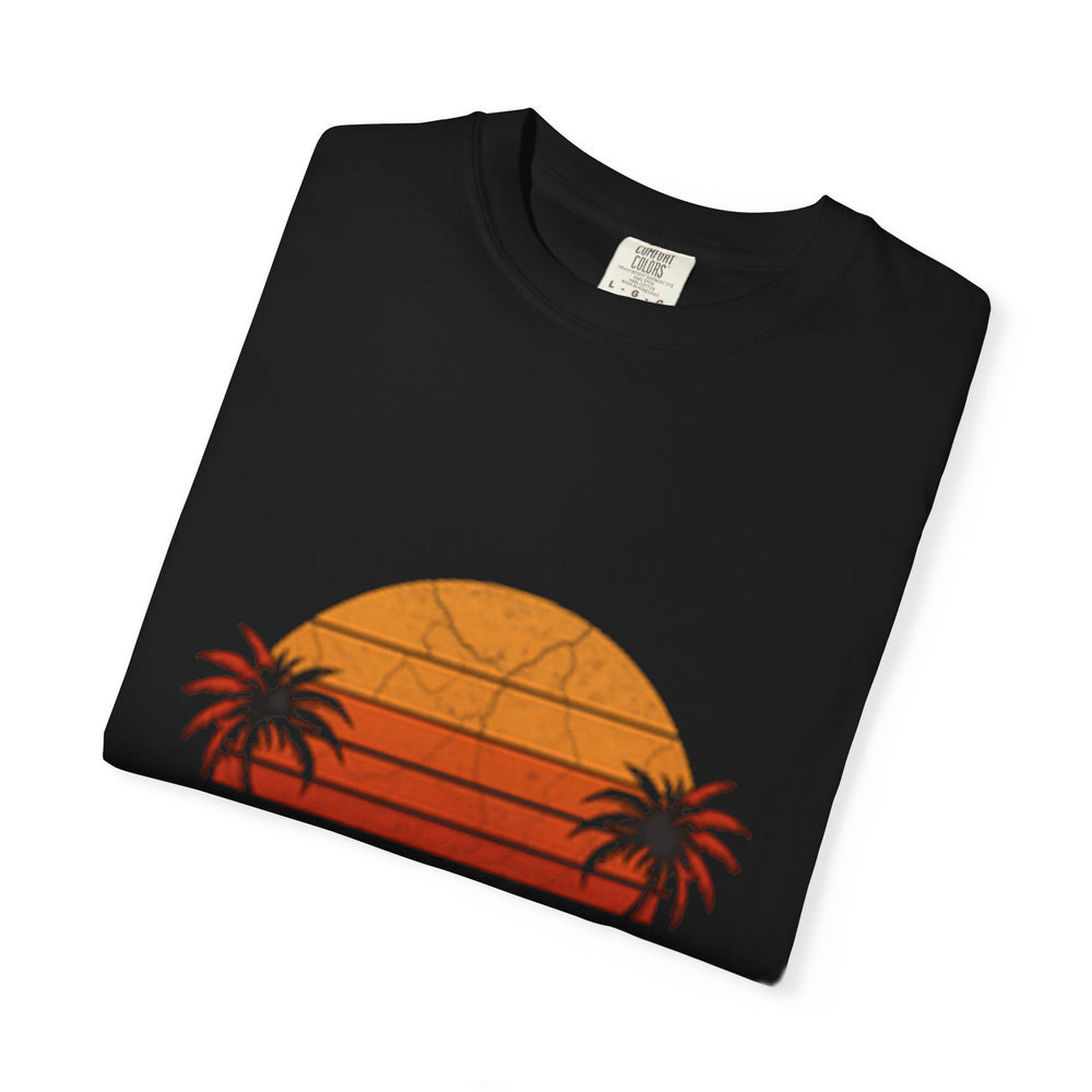 Patria Vive Sun-Washed Graphic Tee detail - Cuban apparel by Patria Vive