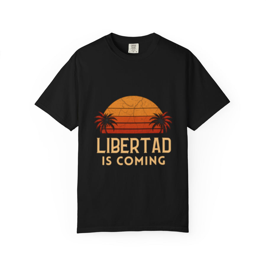 Patria Vive Sun-Washed Graphic Tee